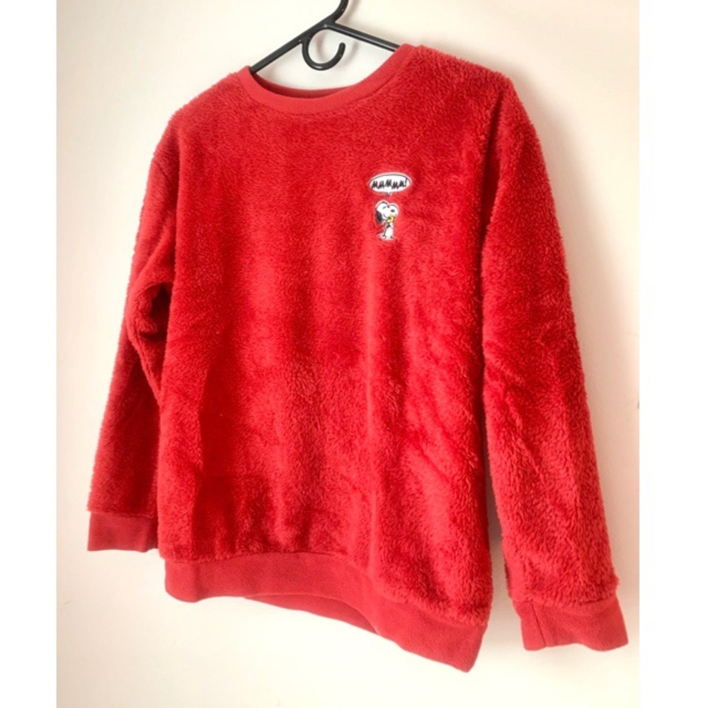 Uniqlo Peanuts Snoopy Fleece Pullover Sweatshirt